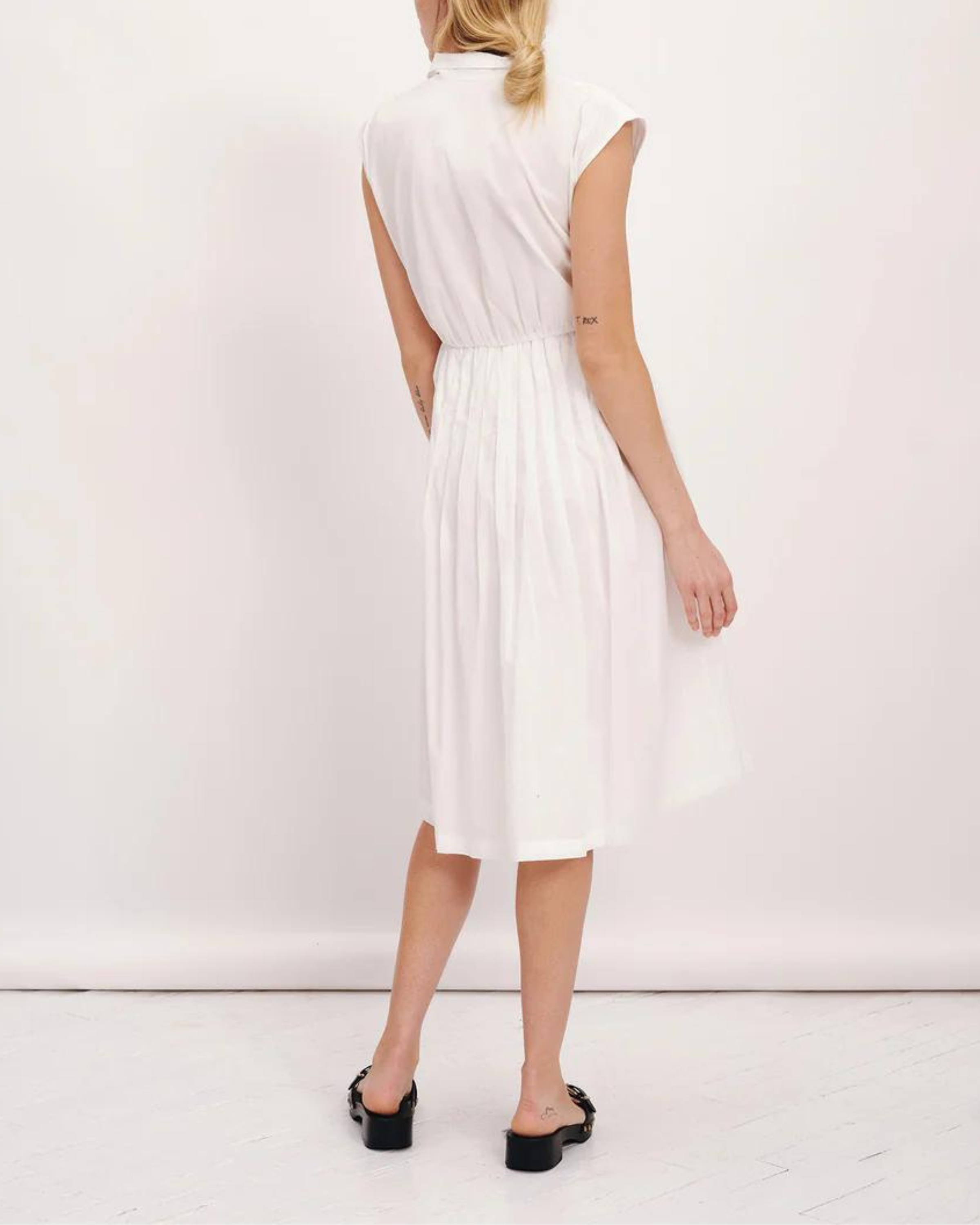 ATM Cotton Viole Sleeveless Shirt Dress in White