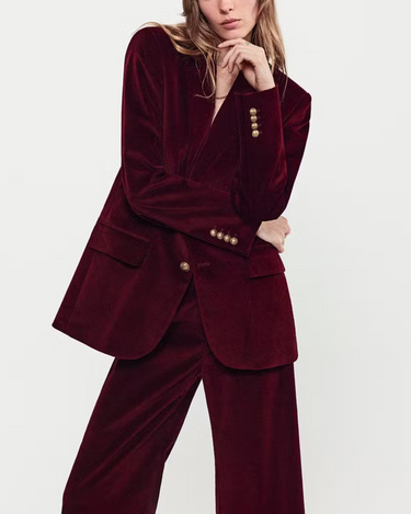 Frame Everyday Velvet Blazer in Wine