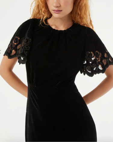 Rhode Nicolette Dress in Ink Sandy Eyelet