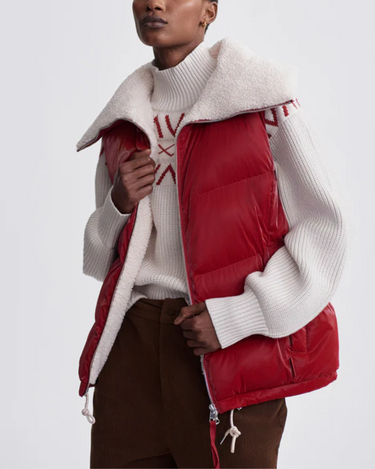 Varley Brock Puffer Gilet in Red Dahlia